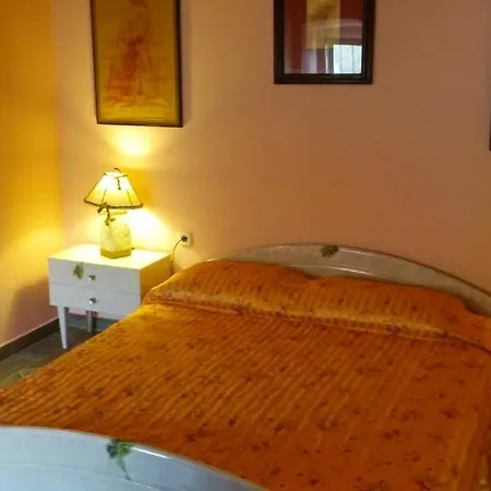 In With Balcony, Air Conditioning, Wifi, Washing Machine 3573-1 *