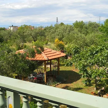 In With Balcony, Air Conditioning, Wifi, Washing Machine 3573-1 Appartement Sutomiscica