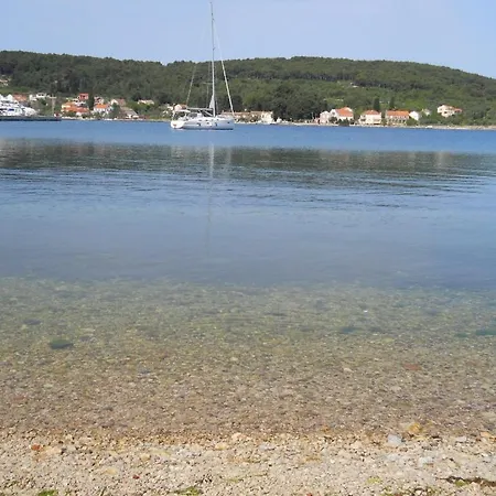 Appartement In With Balcony, Air Conditioning, Wifi, Washing Machine 3573-1 Sutomiscica